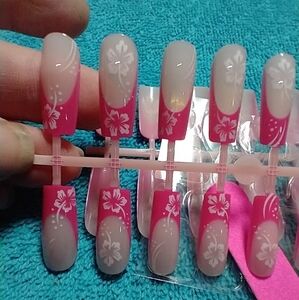 Press on nails flower floral pink white nude set